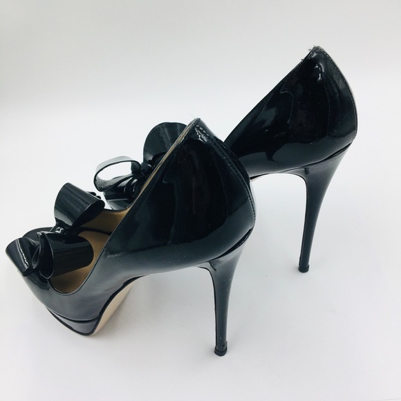 Authentic Valentino Heels - Picture 4 of 12